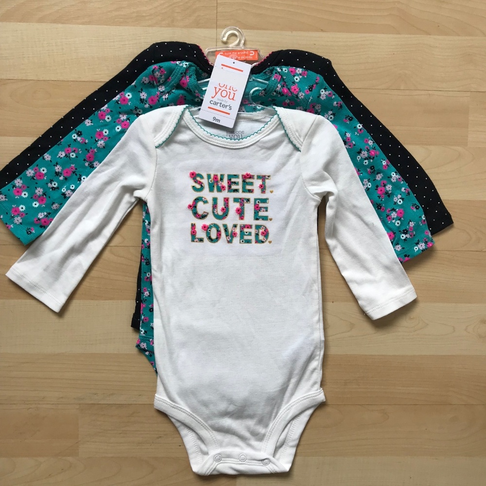 NWT baby onesie 9 mo.